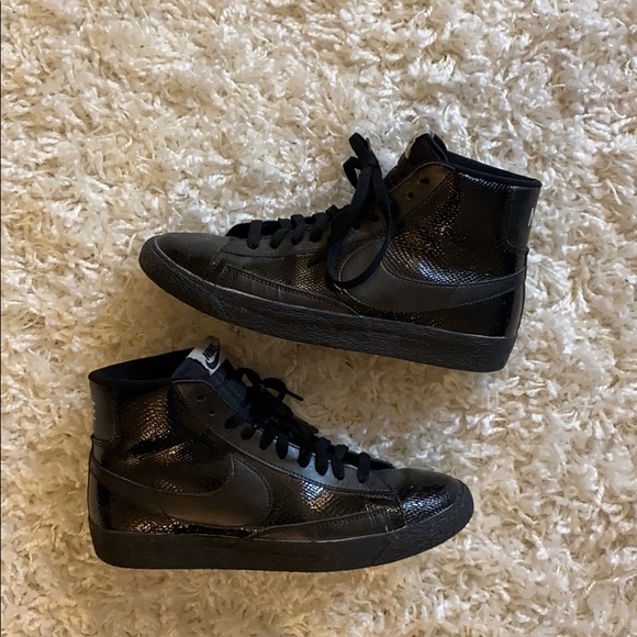 nike snakeskin high tops